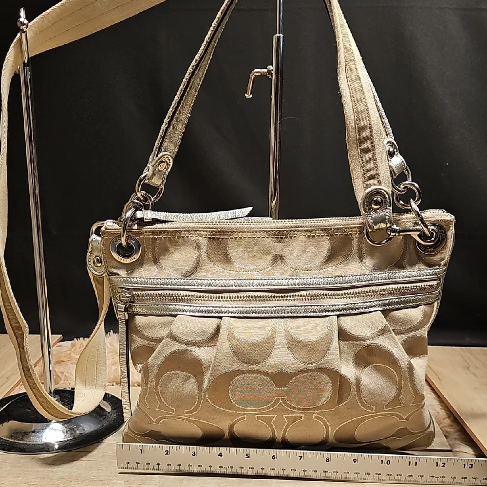 Coach Stylish Beige Designer Shoulder Bag